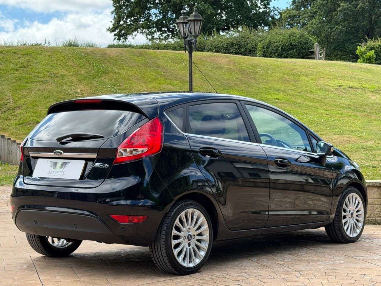 2011 FORD FIESTA 2011 FORD FIESTA