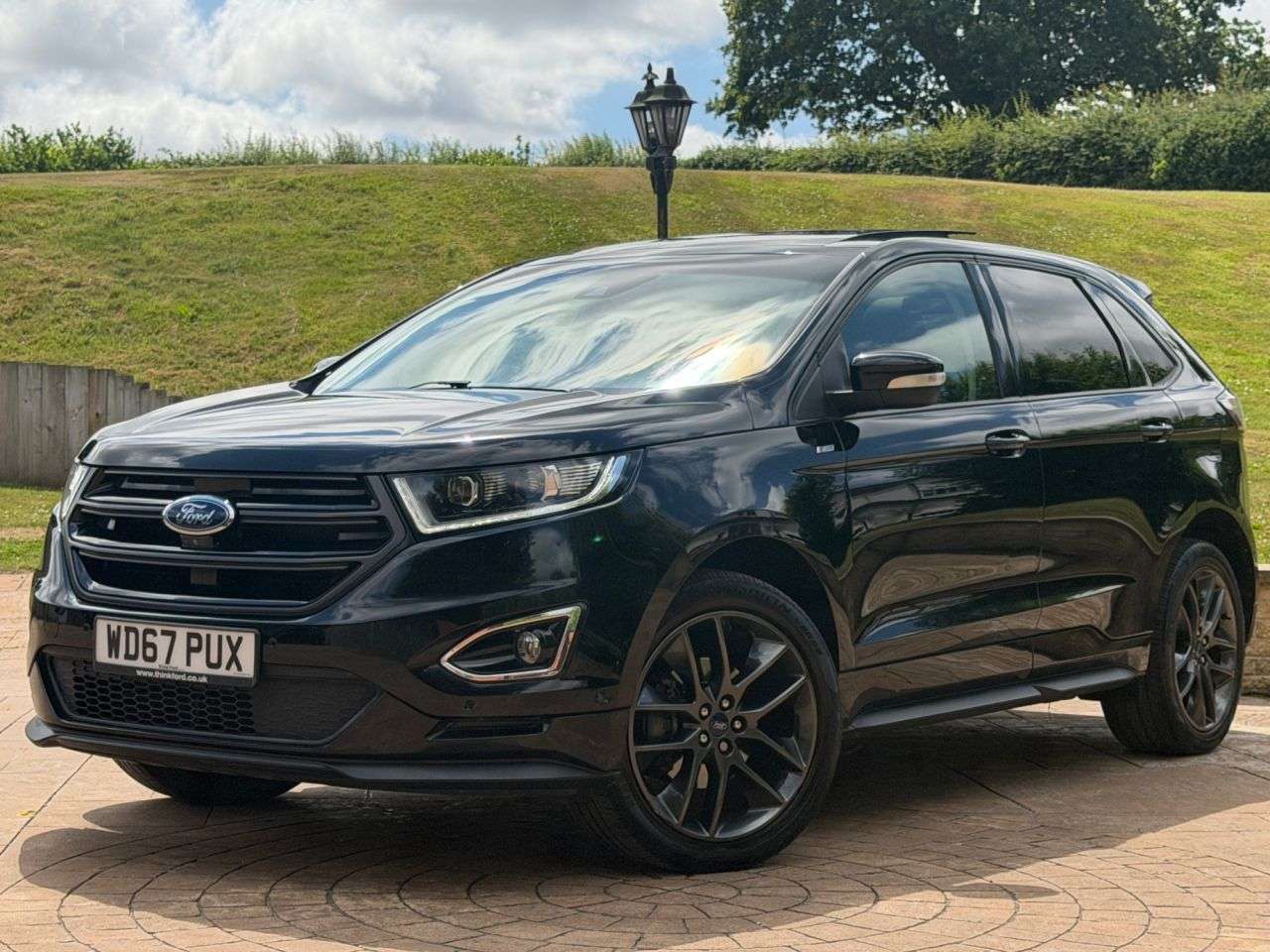 A 2018 FORD EDGE 2.0 TDCi ST-Line SUV 5dr Diesel Powershift AWD Euro 6 (s/s) (210 ps) PAN RO A 2018 FORD EDGE 2.0 TDCi ST-Line SUV 5dr Diesel Powershift AWD Euro 6 (s/s) (210 ps) PAN RO