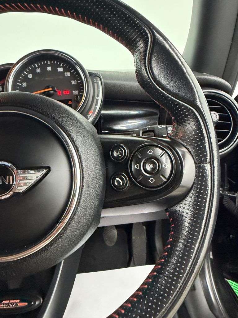 2018 MINI HATCH 2018 MINI HATCH