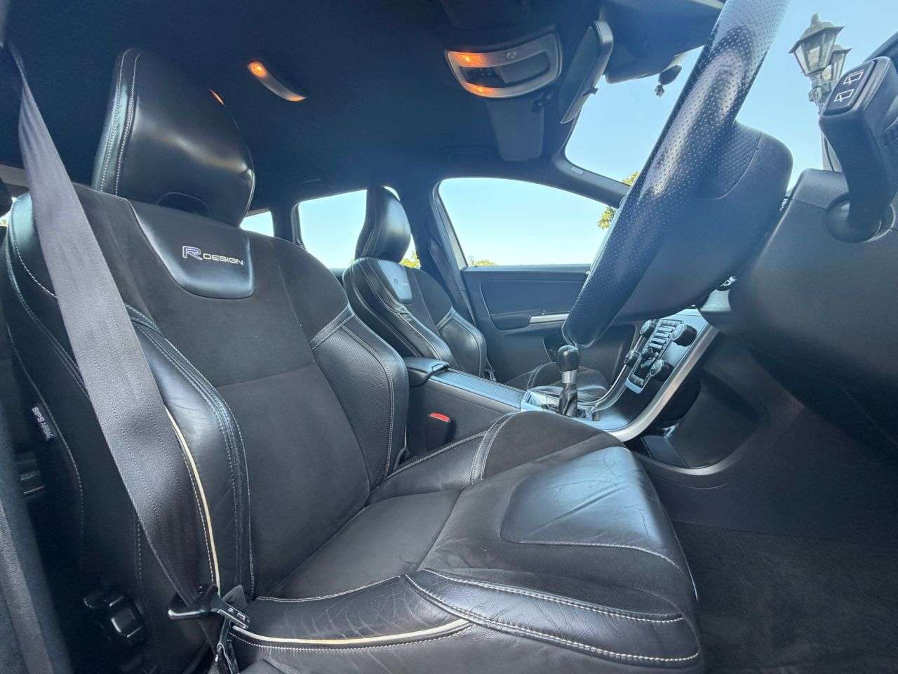 2014 VOLVO XC60 2014 VOLVO XC60