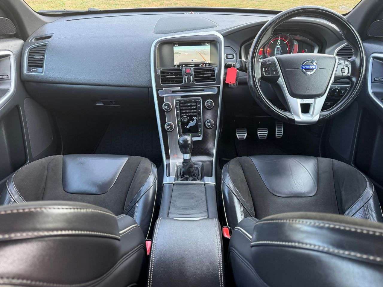 2014 VOLVO XC60 2014 VOLVO XC60