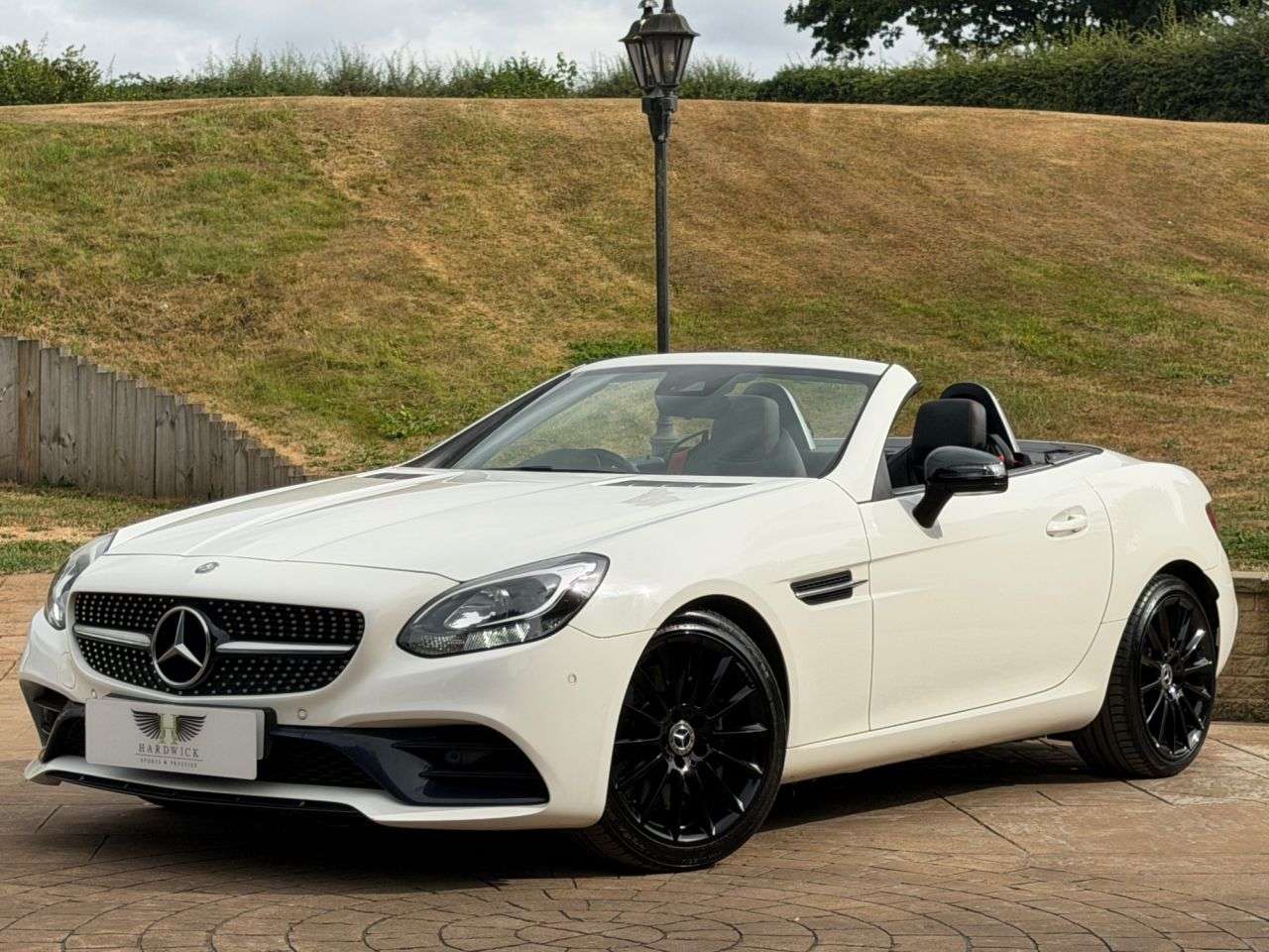 A 2017 MERCEDES-BENZ SLC 2.1 SLC250d AMG Line Convertible 2dr Diesel G-Tronic Euro 6 (s/s) (204 ps) A 2017 MERCEDES-BENZ SLC 2.1 SLC250d AMG Line Convertible 2dr Diesel G-Tronic Euro 6 (s/s) (204 ps)
