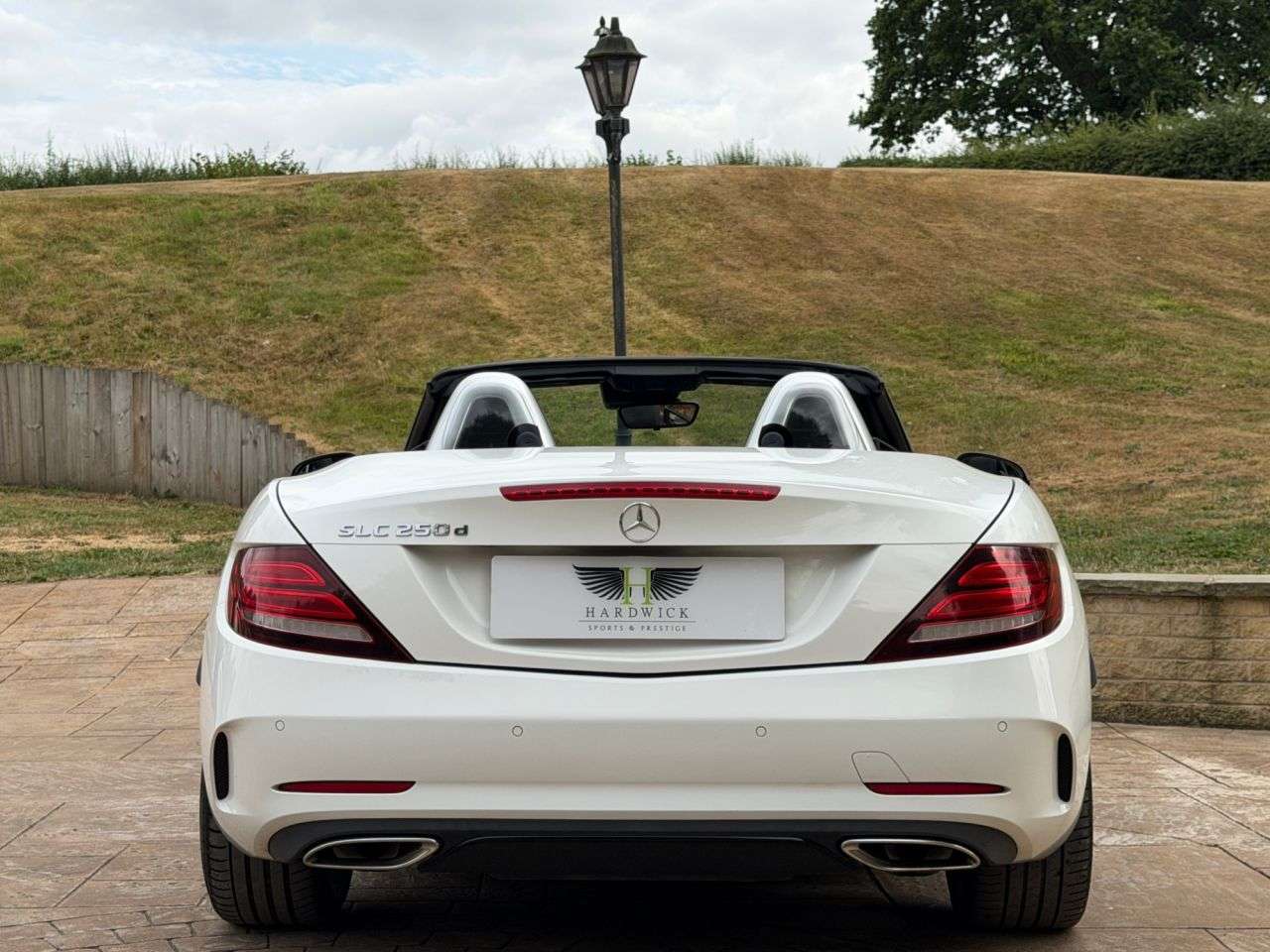 2017 MERCEDES-BENZ SLC 2017 MERCEDES-BENZ SLC