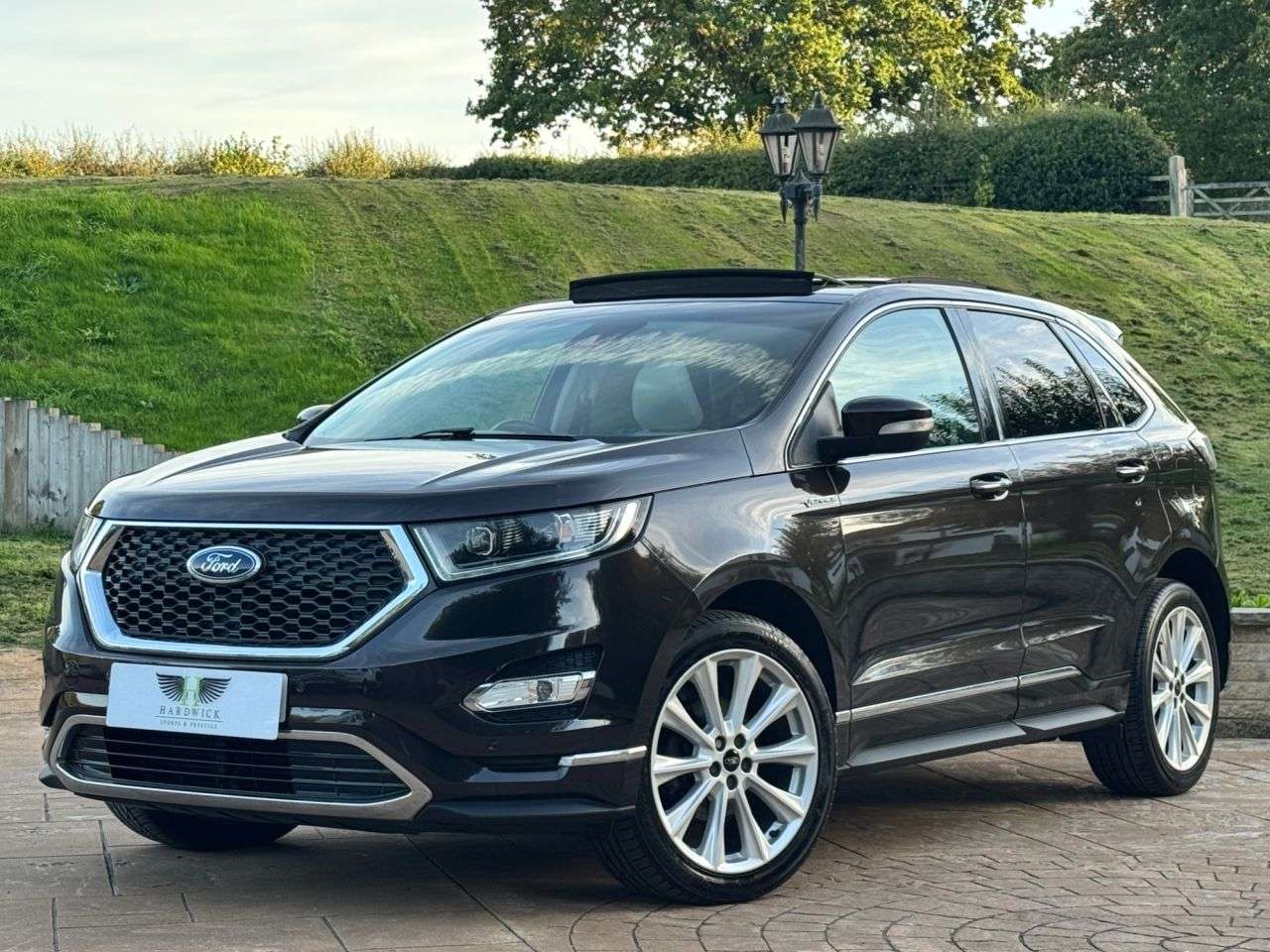 A 2017 FORD EDGE 2.0 TDCi Vignale SUV 5dr Diesel Powershift AWD Euro 6 (s/s) (210 ps) 12 MON A 2017 FORD EDGE 2.0 TDCi Vignale SUV 5dr Diesel Powershift AWD Euro 6 (s/s) (210 ps) 12 MON