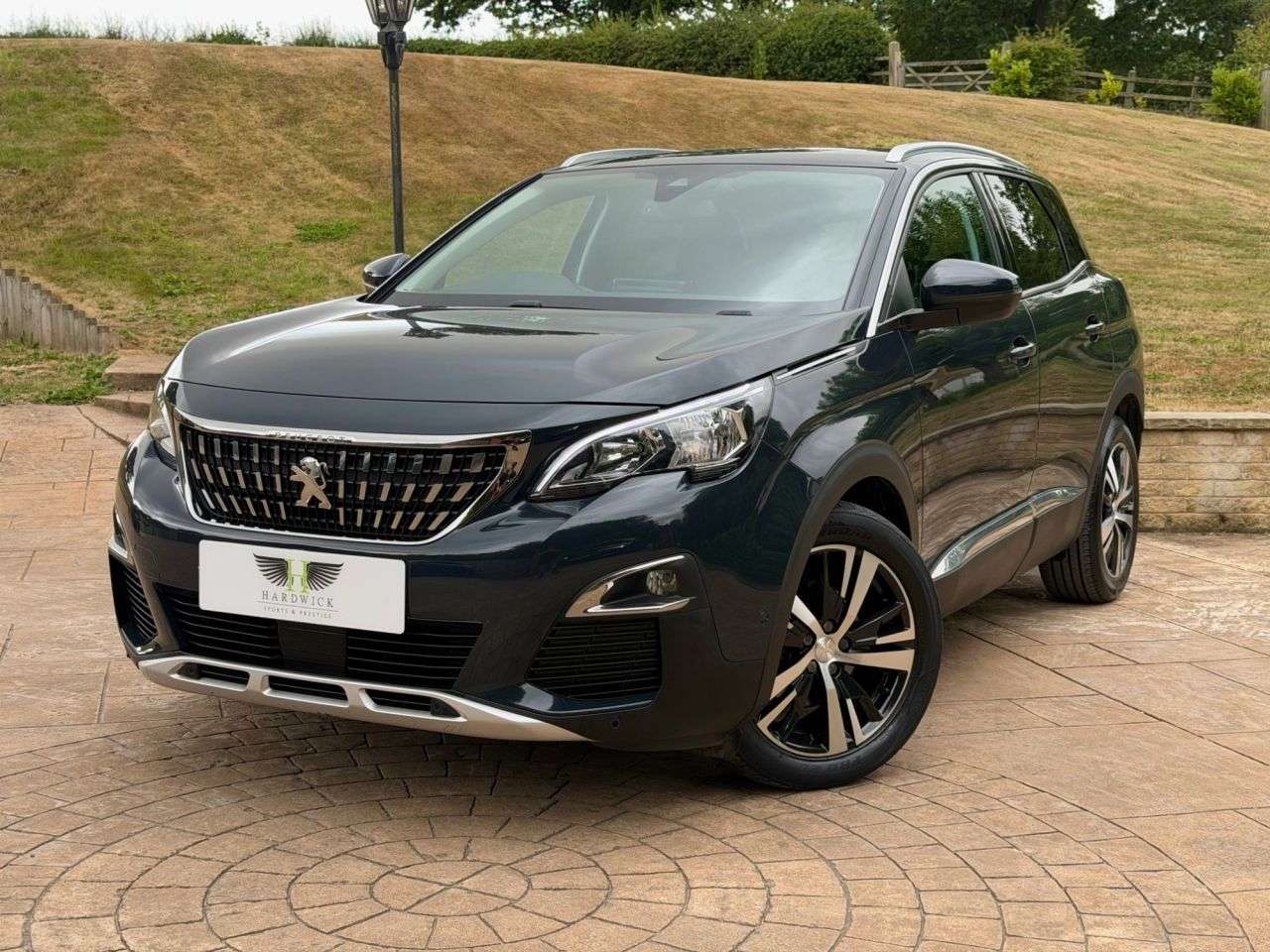 A 2018 PEUGEOT 3008 1.2 PureTech Allure SUV 5dr Petrol Manual Euro 6 (s/s) (130 ps) ULEZ COMPLI A 2018 PEUGEOT 3008 1.2 PureTech Allure SUV 5dr Petrol Manual Euro 6 (s/s) (130 ps) ULEZ COMPLI