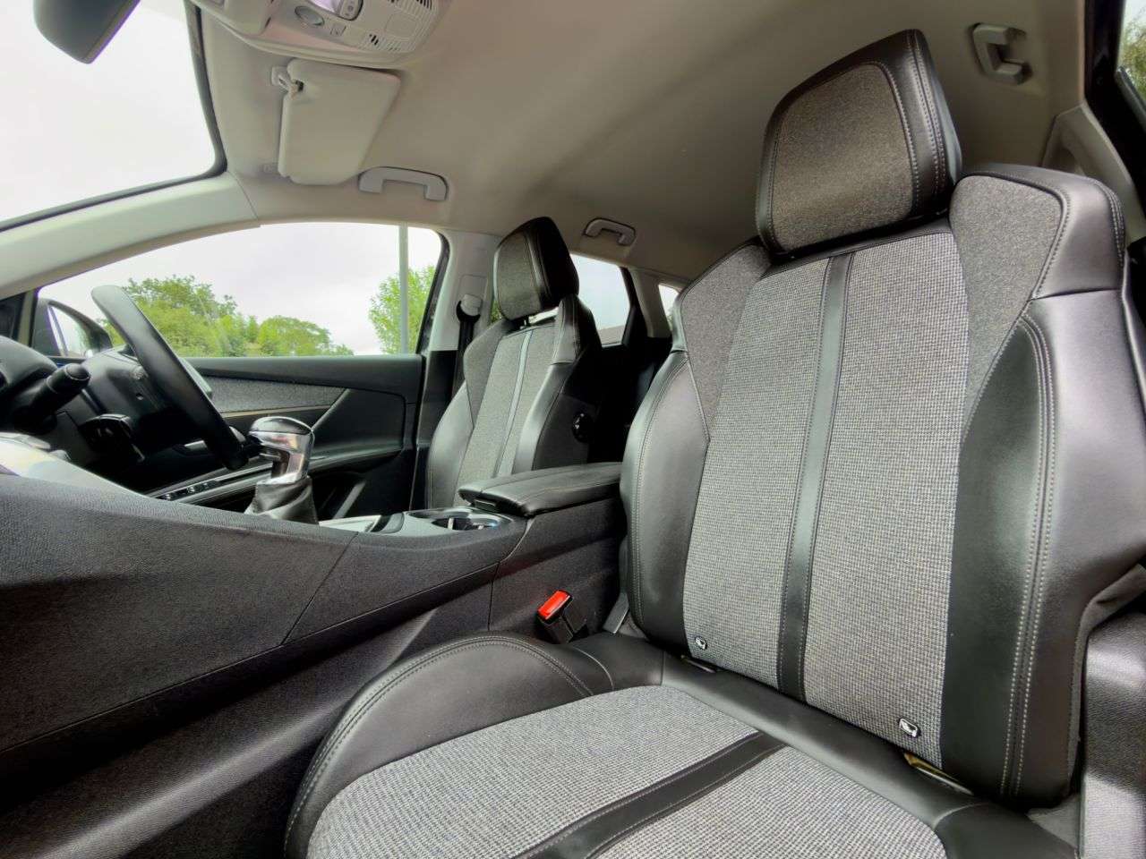 2018 PEUGEOT 3008 2018 PEUGEOT 3008
