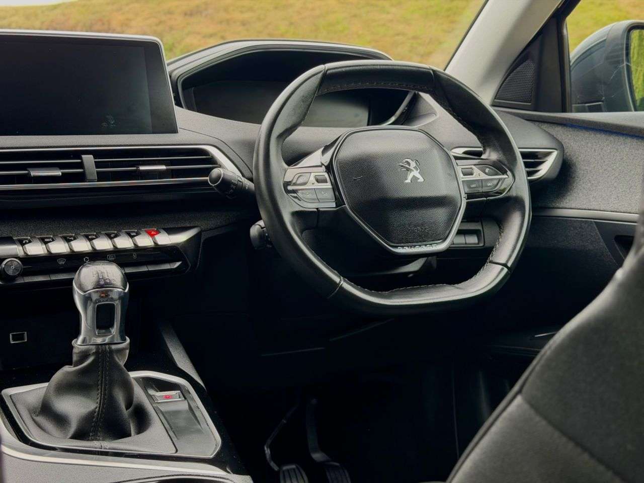 2018 PEUGEOT 3008 2018 PEUGEOT 3008
