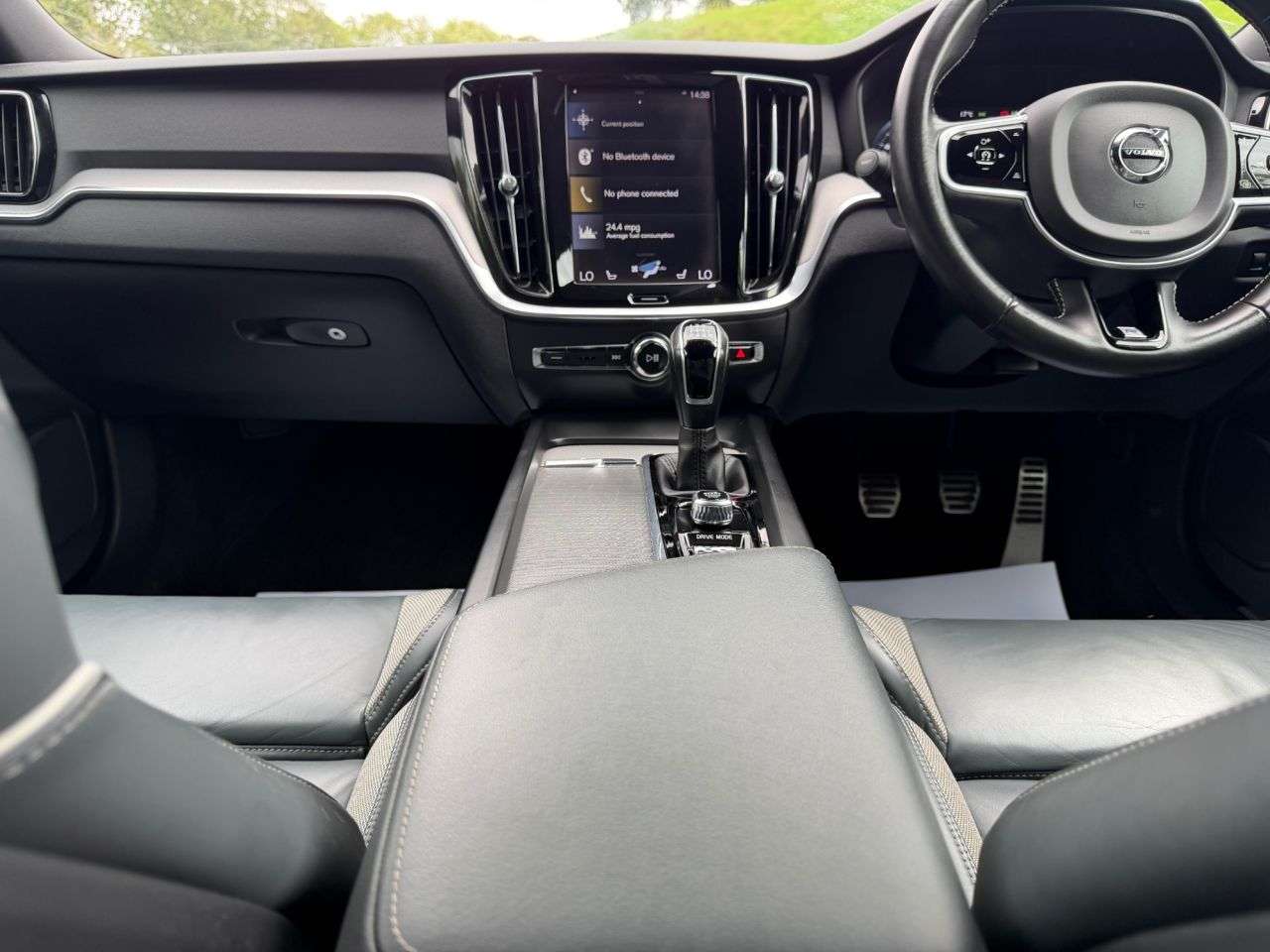 2019 VOLVO V60 2019 VOLVO V60