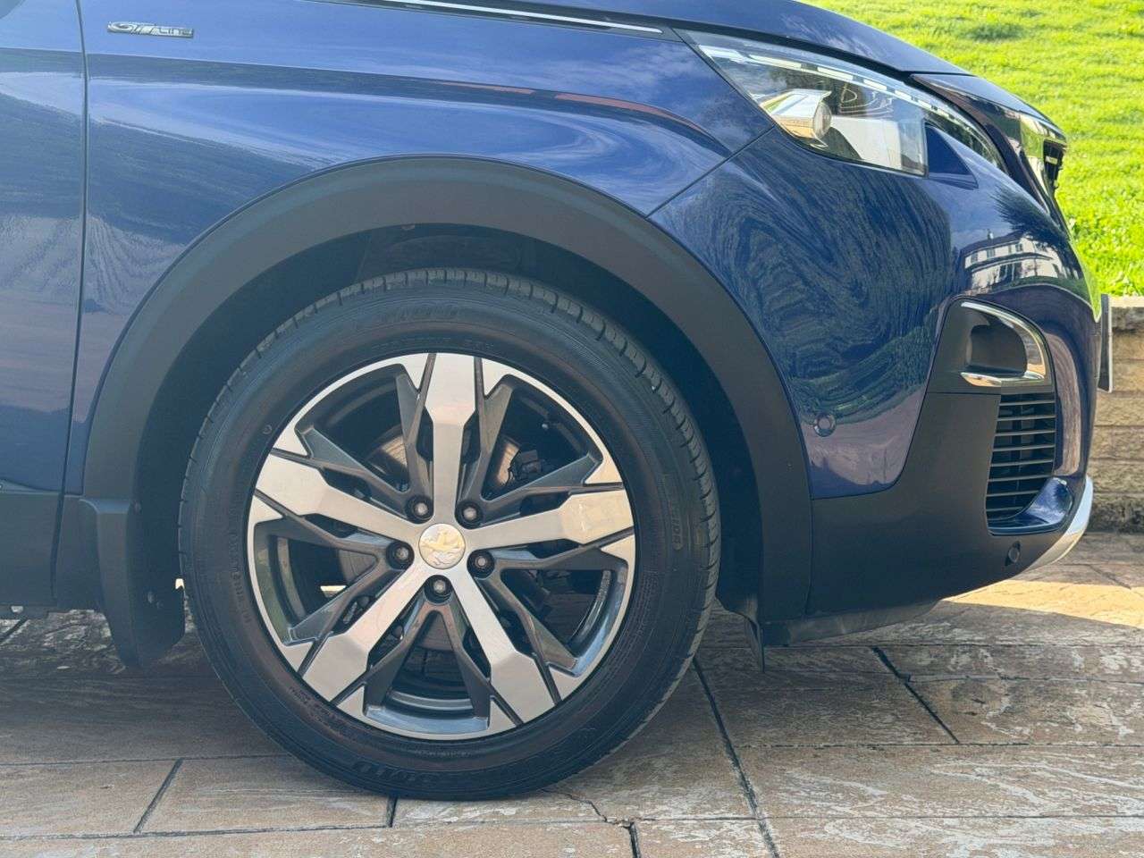2017 PEUGEOT 3008 2017 PEUGEOT 3008