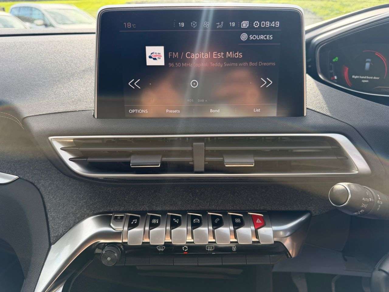 2017 PEUGEOT 3008 2017 PEUGEOT 3008