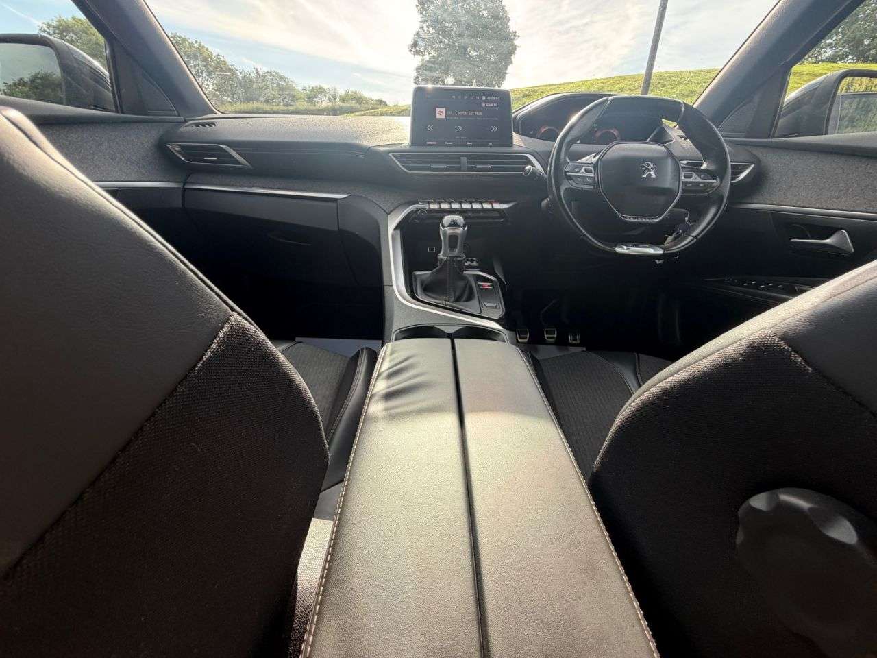 2017 PEUGEOT 3008 2017 PEUGEOT 3008