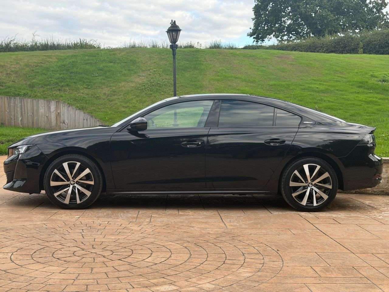 A 2019 PEUGEOT 508 1.5 BlueHDi GT Line Fastback 5dr Diesel Manual Euro 6 (s/s) (130 ps) PAN RO A 2019 PEUGEOT 508 1.5 BlueHDi GT Line Fastback 5dr Diesel Manual Euro 6 (s/s) (130 ps) PAN RO