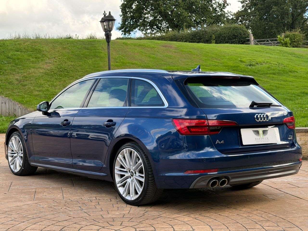 2017 AUDI A4 AVANT 2017 AUDI A4 AVANT