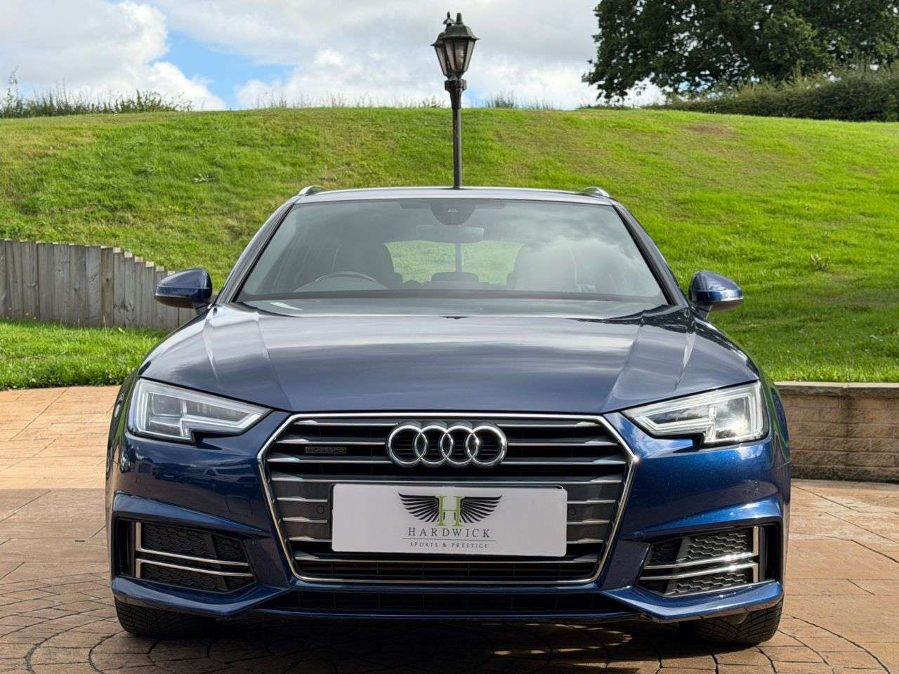 2017 AUDI A4 AVANT 2017 AUDI A4 AVANT