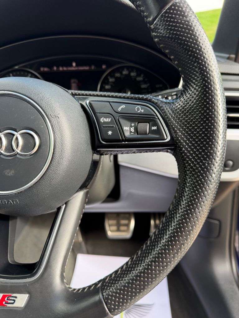 2017 AUDI A4 AVANT 2017 AUDI A4 AVANT