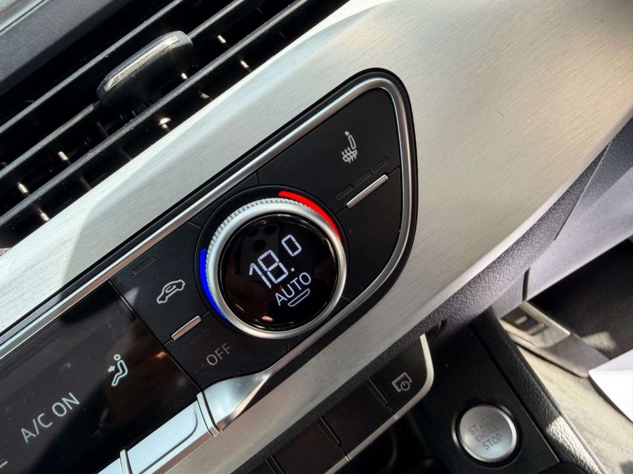 2017 AUDI A4 AVANT 2017 AUDI A4 AVANT