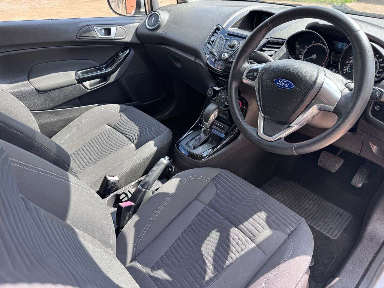 2015 FORD FIESTA 2015 FORD FIESTA