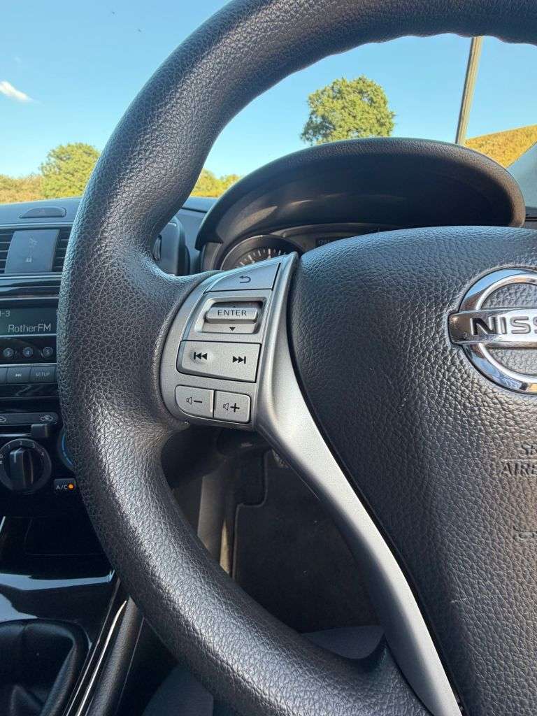 2015 NISSAN PULSAR 2015 NISSAN PULSAR