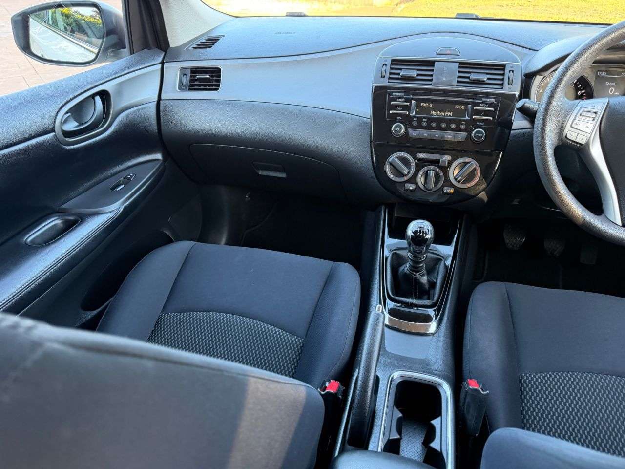 2015 NISSAN PULSAR 2015 NISSAN PULSAR