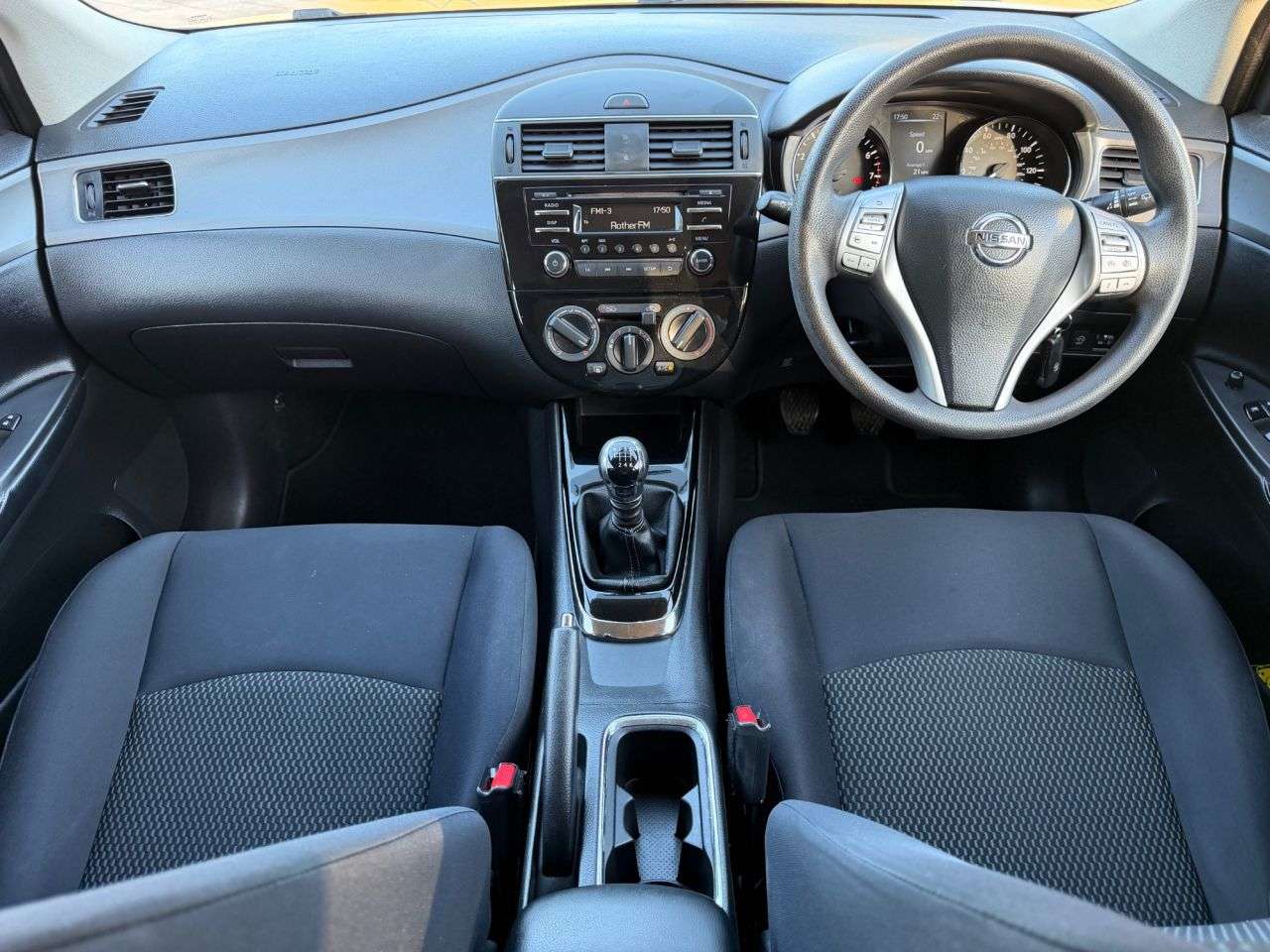 2015 NISSAN PULSAR 2015 NISSAN PULSAR