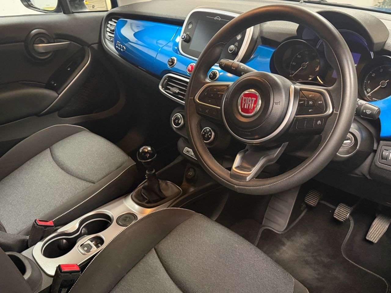 A 2019 FIAT 500X 1.6 E-Torq Urban SUV 5dr Petrol Manual Euro 6 (s/s) (110 ps) FSH- STUNNING A 2019 FIAT 500X 1.6 E-Torq Urban SUV 5dr Petrol Manual Euro 6 (s/s) (110 ps) FSH- STUNNING