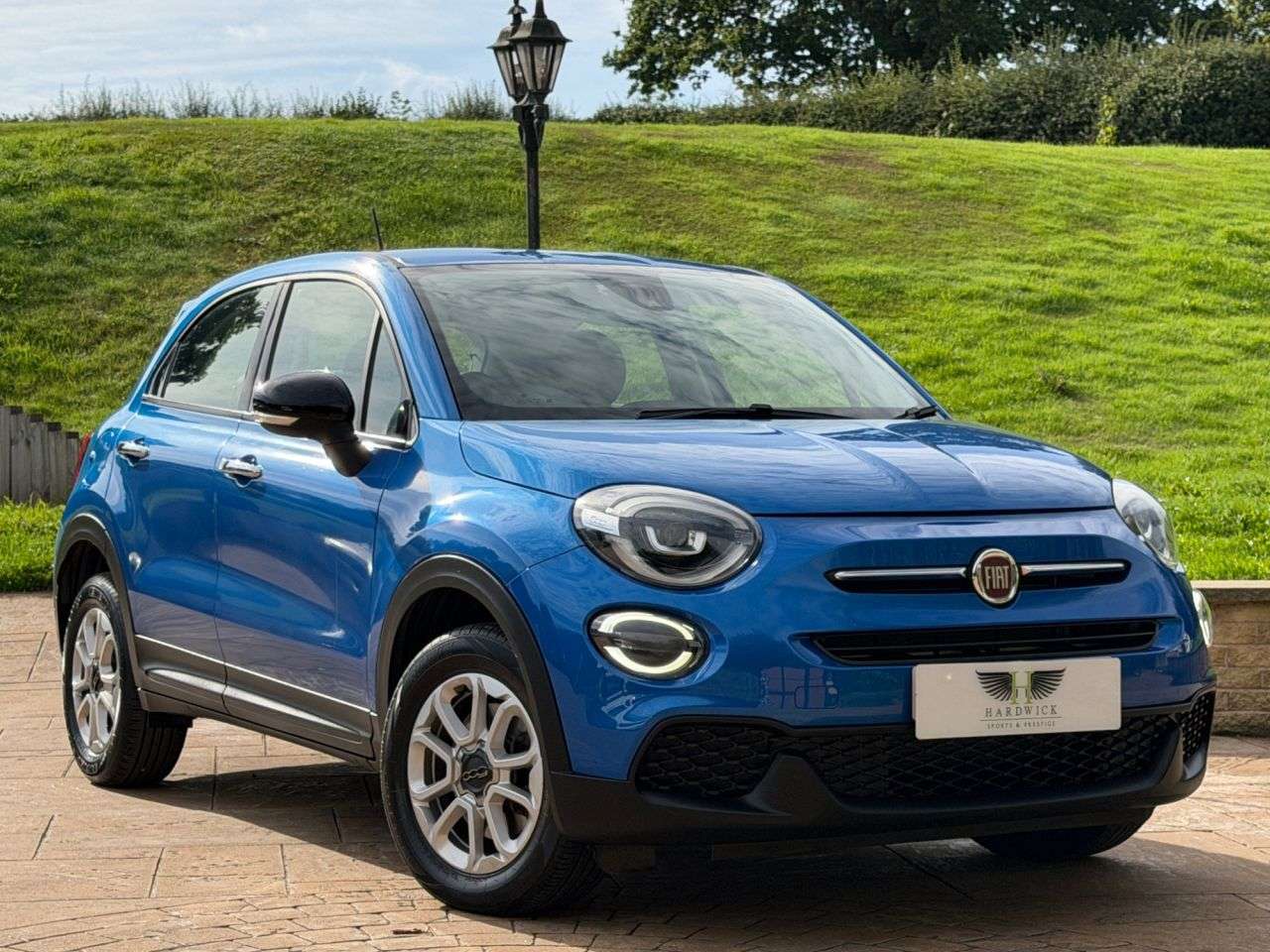 A 2019 FIAT 500X 1.6 E-Torq Urban SUV 5dr Petrol Manual Euro 6 (s/s) (110 ps) FSH- STUNNING A 2019 FIAT 500X 1.6 E-Torq Urban SUV 5dr Petrol Manual Euro 6 (s/s) (110 ps) FSH- STUNNING