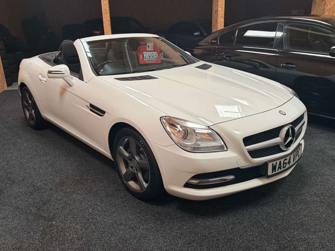 A 2014 MERCEDES-BENZ SLK 2.1 SLK250 CDI Convertible 2dr Diesel G-Tronic+ Euro 5 (s/s) (204 ps) 12 MO A 2014 MERCEDES-BENZ SLK 2.1 SLK250 CDI Convertible 2dr Diesel G-Tronic+ Euro 5 (s/s) (204 ps) 12 MO