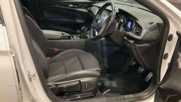 2018 VAUXHALL INSIGNIA 2018 VAUXHALL INSIGNIA