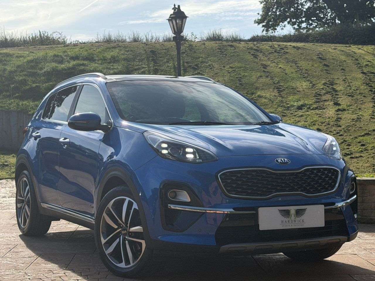 A 2019 KIA SPORTAGE 1.6 CRDi 4 SUV 5dr Diesel DCT AWD Euro 6 (s/s) (134 bhp) A GREAT EXAMPLE-2 A 2019 KIA SPORTAGE 1.6 CRDi 4 SUV 5dr Diesel DCT AWD Euro 6 (s/s) (134 bhp) A GREAT EXAMPLE-2