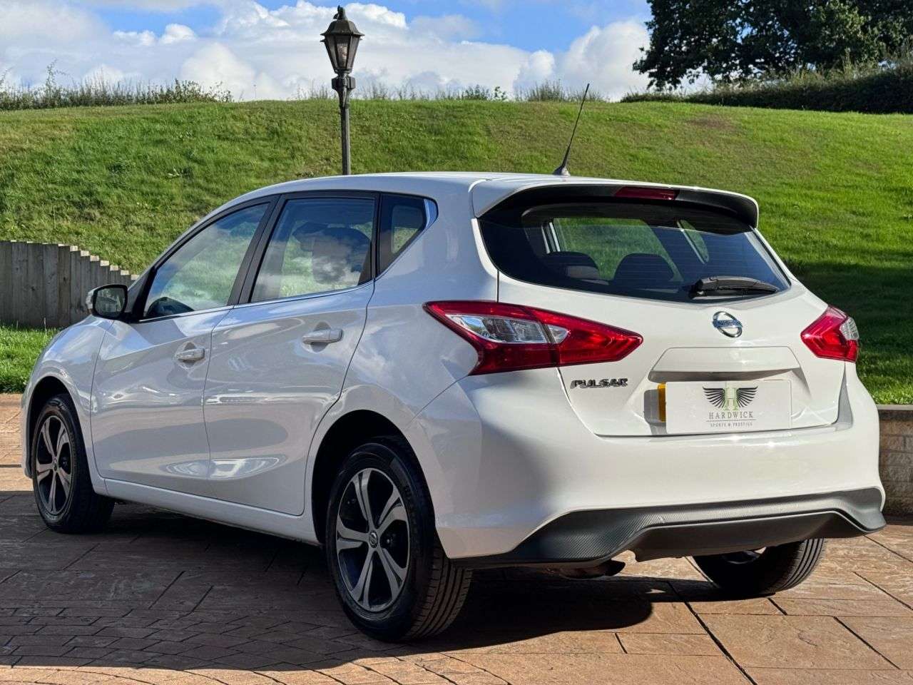 2017 NISSAN PULSAR 2017 NISSAN PULSAR
