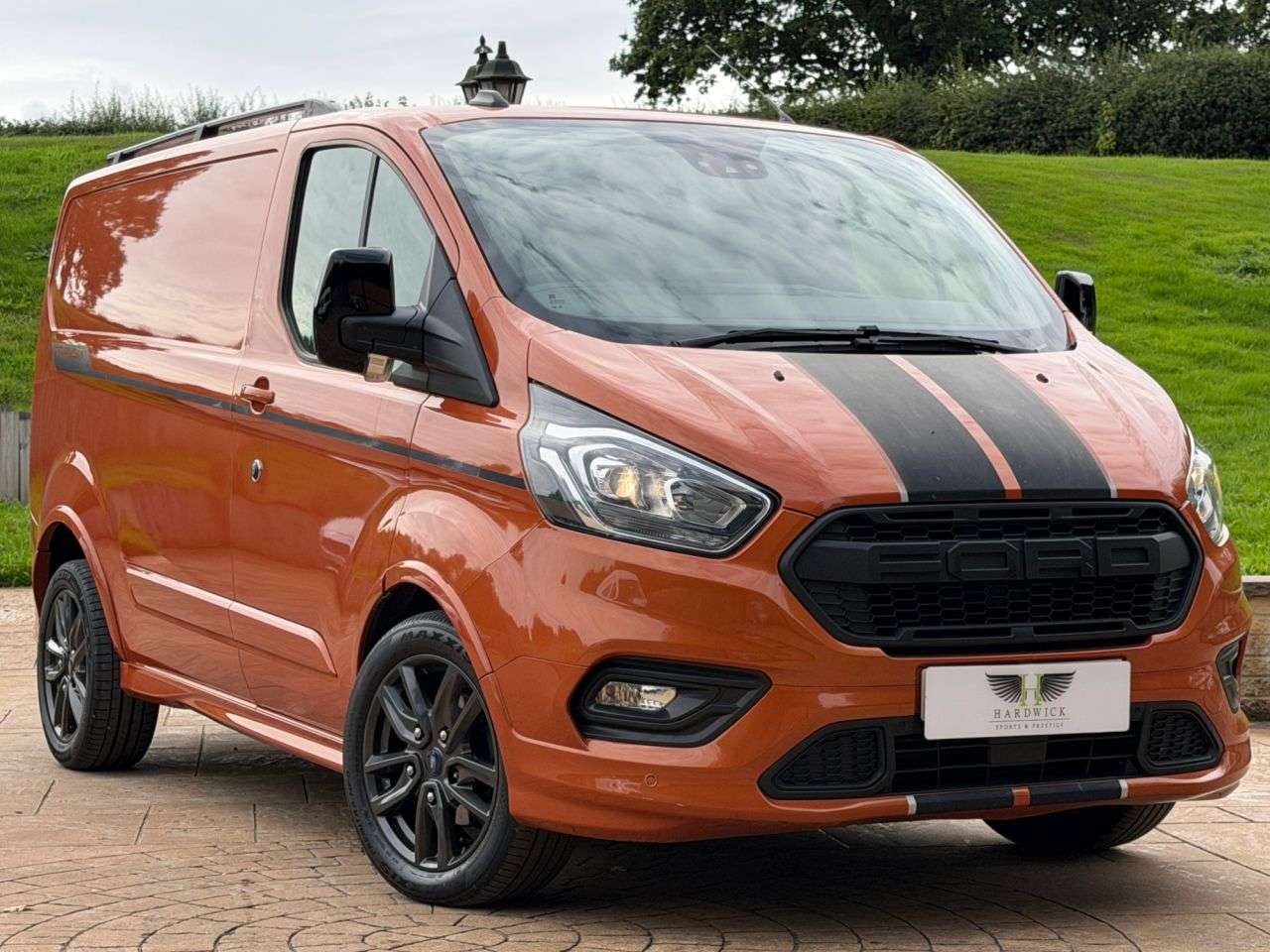A 2022 FORD TRANSIT CUSTOM 2.0 290 EcoBlue Sport Panel Van 5dr Diesel Auto L1 H1 Euro 6 (s/s) (185 ps) A 2022 FORD TRANSIT CUSTOM 2.0 290 EcoBlue Sport Panel Van 5dr Diesel Auto L1 H1 Euro 6 (s/s) (185 ps)