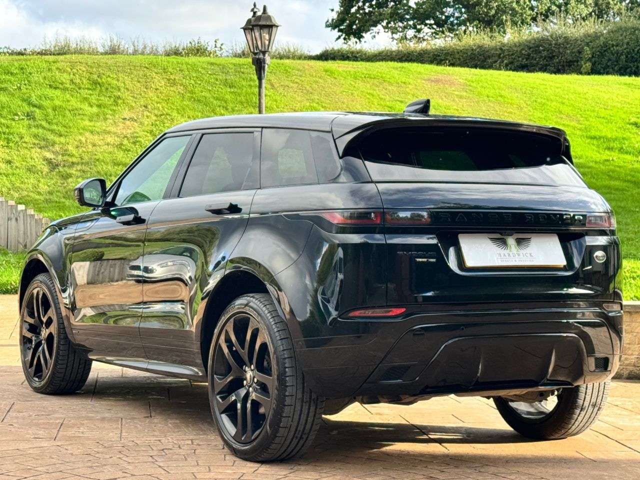 2019 LAND ROVER RANGE ROVER EVOQUE 2019 LAND ROVER RANGE ROVER EVOQUE