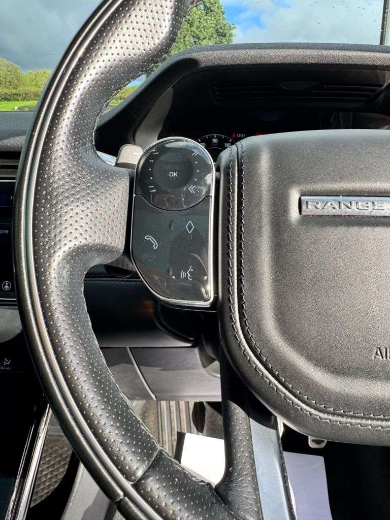 2019 LAND ROVER RANGE ROVER EVOQUE 2019 LAND ROVER RANGE ROVER EVOQUE