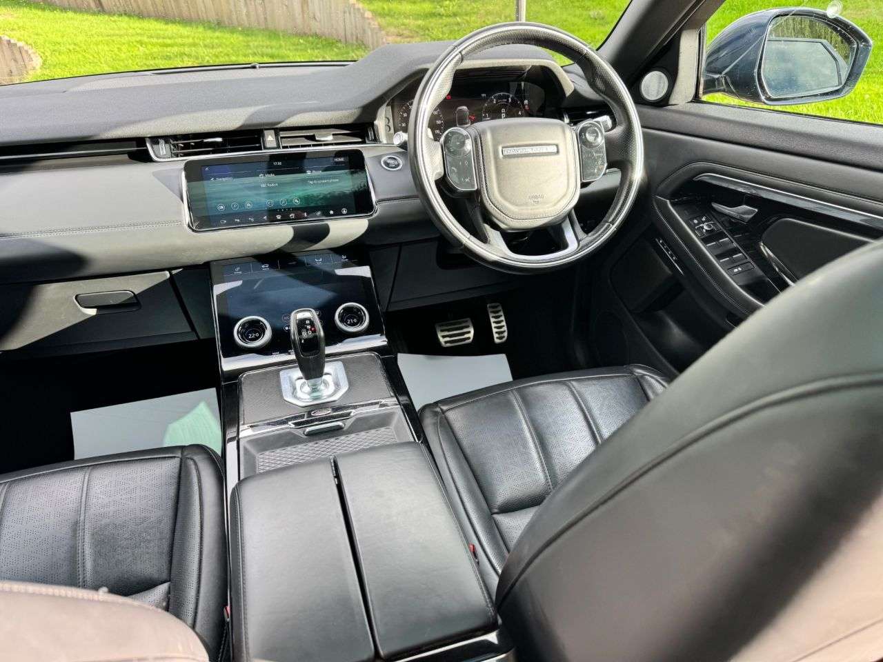2019 LAND ROVER RANGE ROVER EVOQUE 2019 LAND ROVER RANGE ROVER EVOQUE