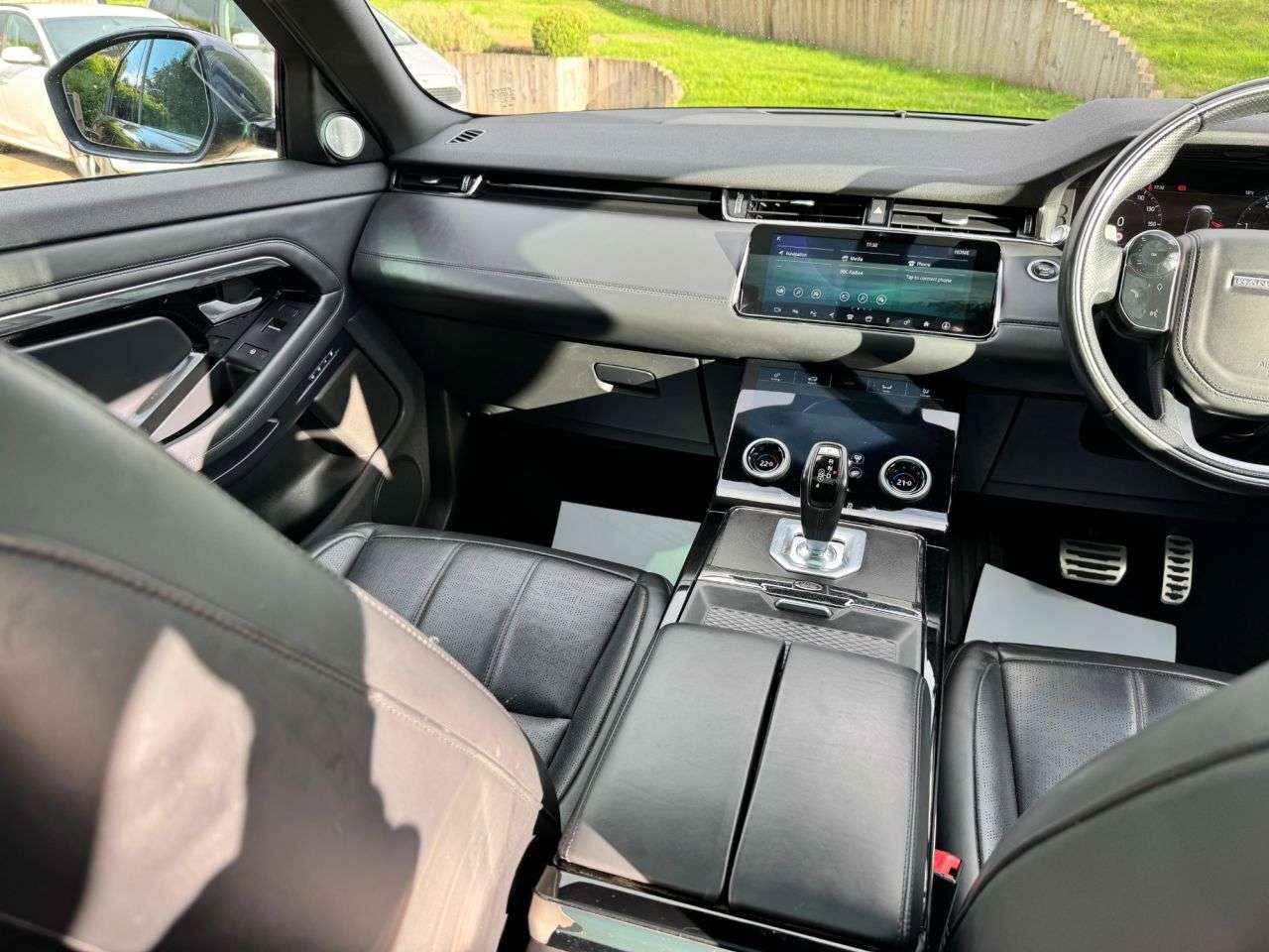 2019 LAND ROVER RANGE ROVER EVOQUE 2019 LAND ROVER RANGE ROVER EVOQUE