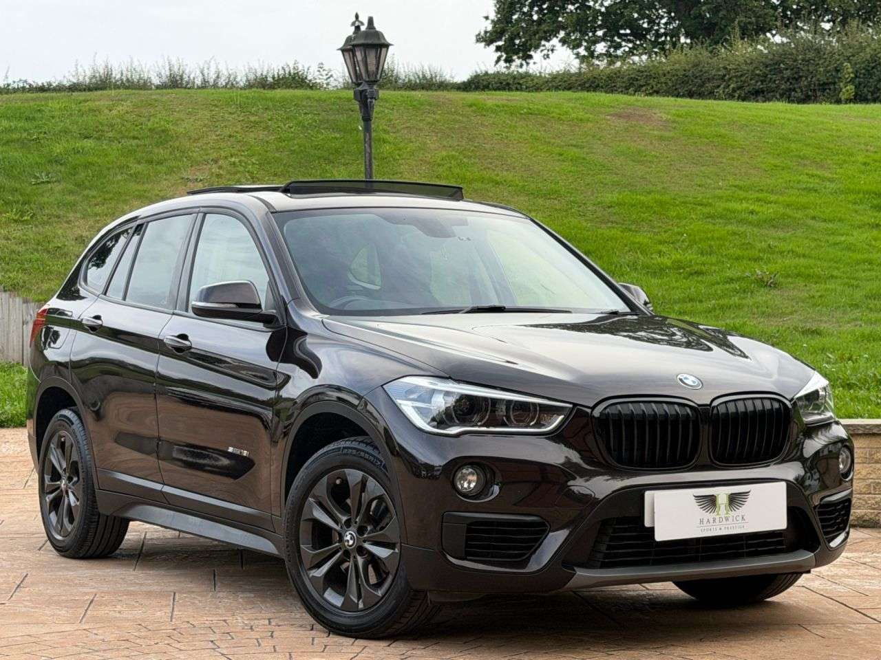 A 2018 BMW X1 1.5 S Drive SE STEP PANORAMIC GLASS ROOF-BIG SPEC. A 2018 BMW X1 1.5 S Drive SE STEP PANORAMIC GLASS ROOF-BIG SPEC.