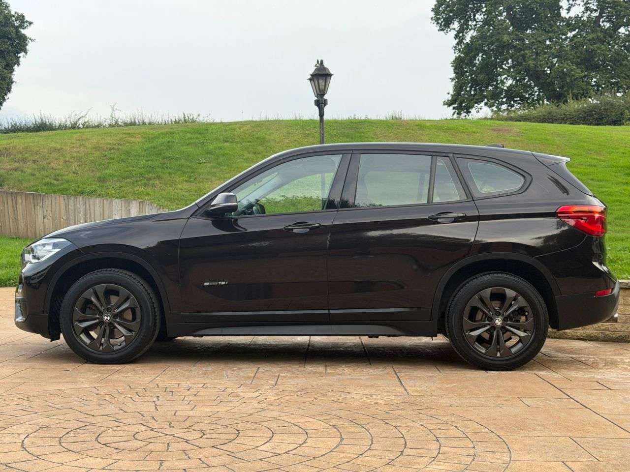 A 2018 BMW X1 1.5 S Drive SE STEP PANORAMIC GLASS ROOF-BIG SPEC. A 2018 BMW X1 1.5 S Drive SE STEP PANORAMIC GLASS ROOF-BIG SPEC.