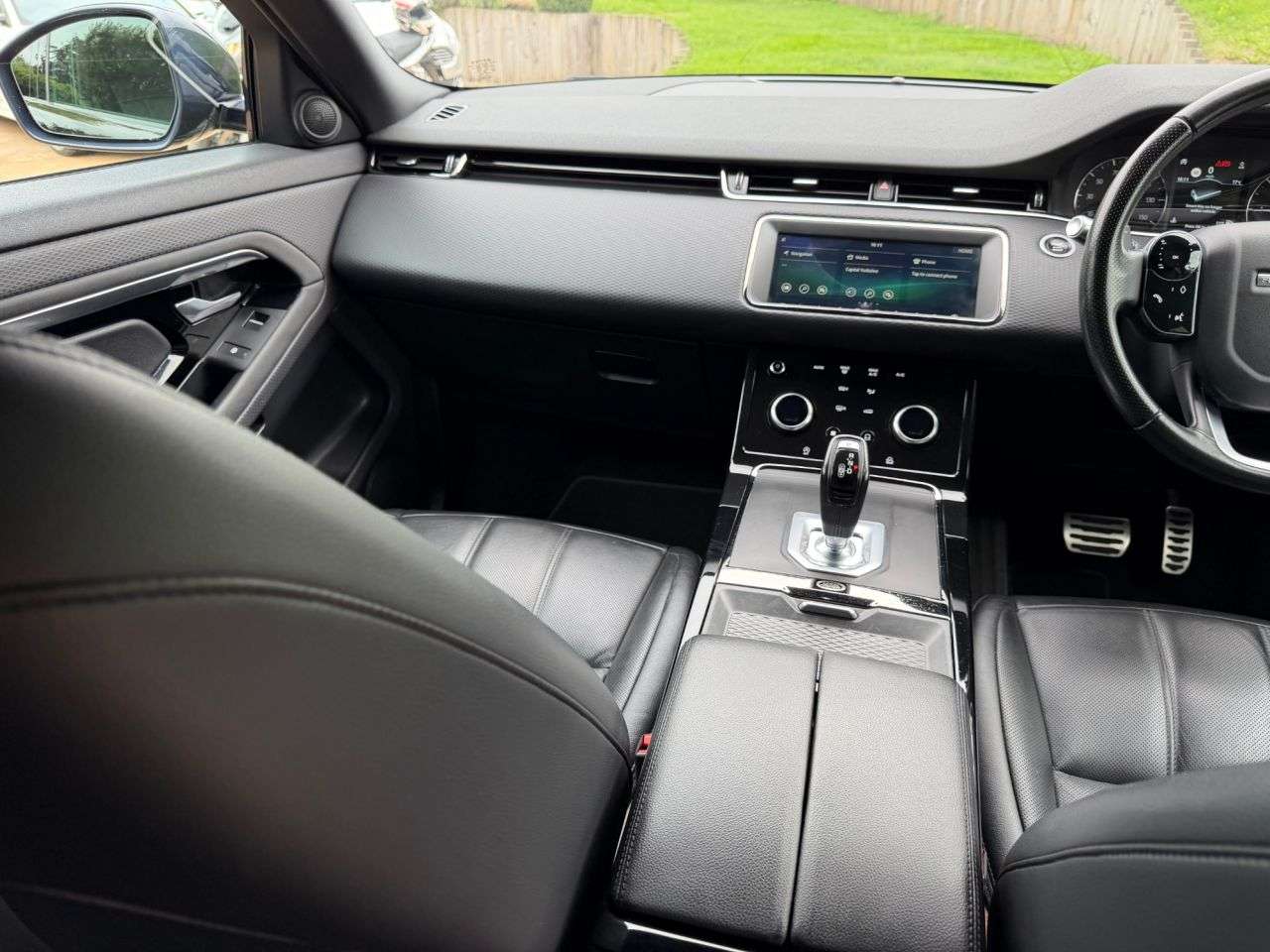 2019 LAND ROVER RANGE ROVER EVOQUE 2019 LAND ROVER RANGE ROVER EVOQUE