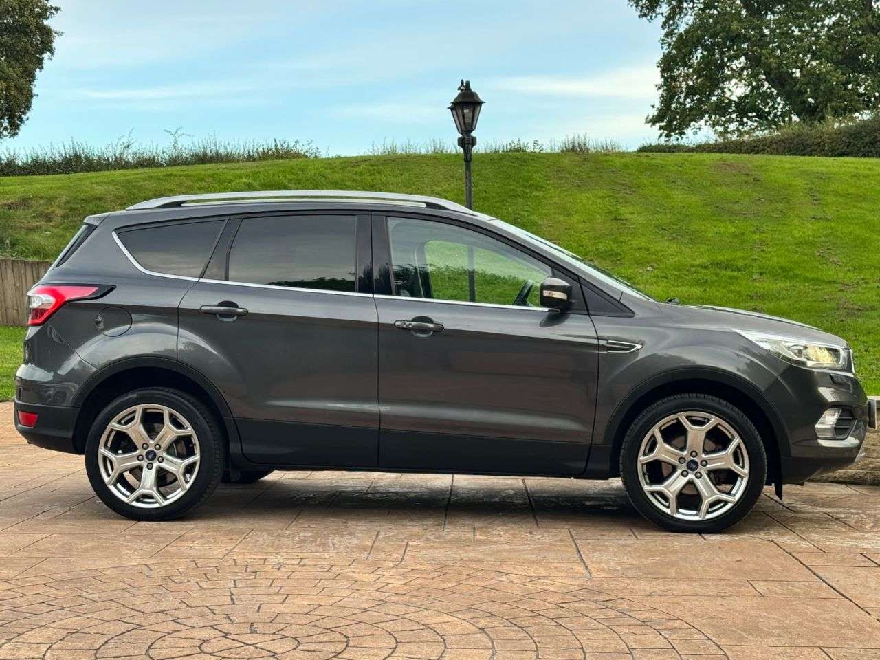 A 2018 FORD KUGA 1.5T EcoBoost GPF Titanium X SUV 5dr Petrol Manual Euro 6 (s/s) (150 ps) PA A 2018 FORD KUGA 1.5T EcoBoost GPF Titanium X SUV 5dr Petrol Manual Euro 6 (s/s) (150 ps) PA