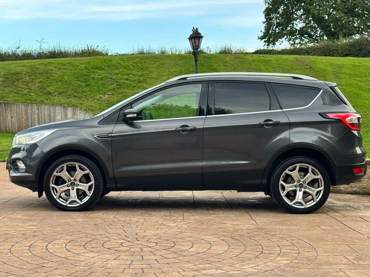 A 2018 FORD KUGA 1.5T EcoBoost GPF Titanium X SUV 5dr Petrol Manual Euro 6 (s/s) (150 ps) PA A 2018 FORD KUGA 1.5T EcoBoost GPF Titanium X SUV 5dr Petrol Manual Euro 6 (s/s) (150 ps) PA
