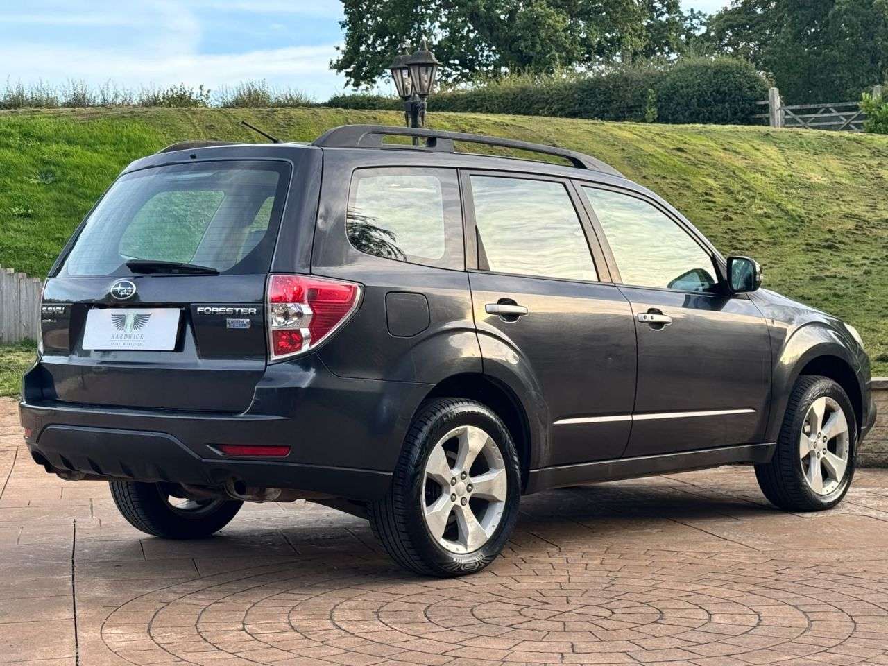 A 2011 SUBARU FORESTER 2.0D XS SUV 5dr Diesel Manual 4WD Euro 5 (SNavPlus) (147 ps) JUST SERVICED. A 2011 SUBARU FORESTER 2.0D XS SUV 5dr Diesel Manual 4WD Euro 5 (SNavPlus) (147 ps) JUST SERVICED.