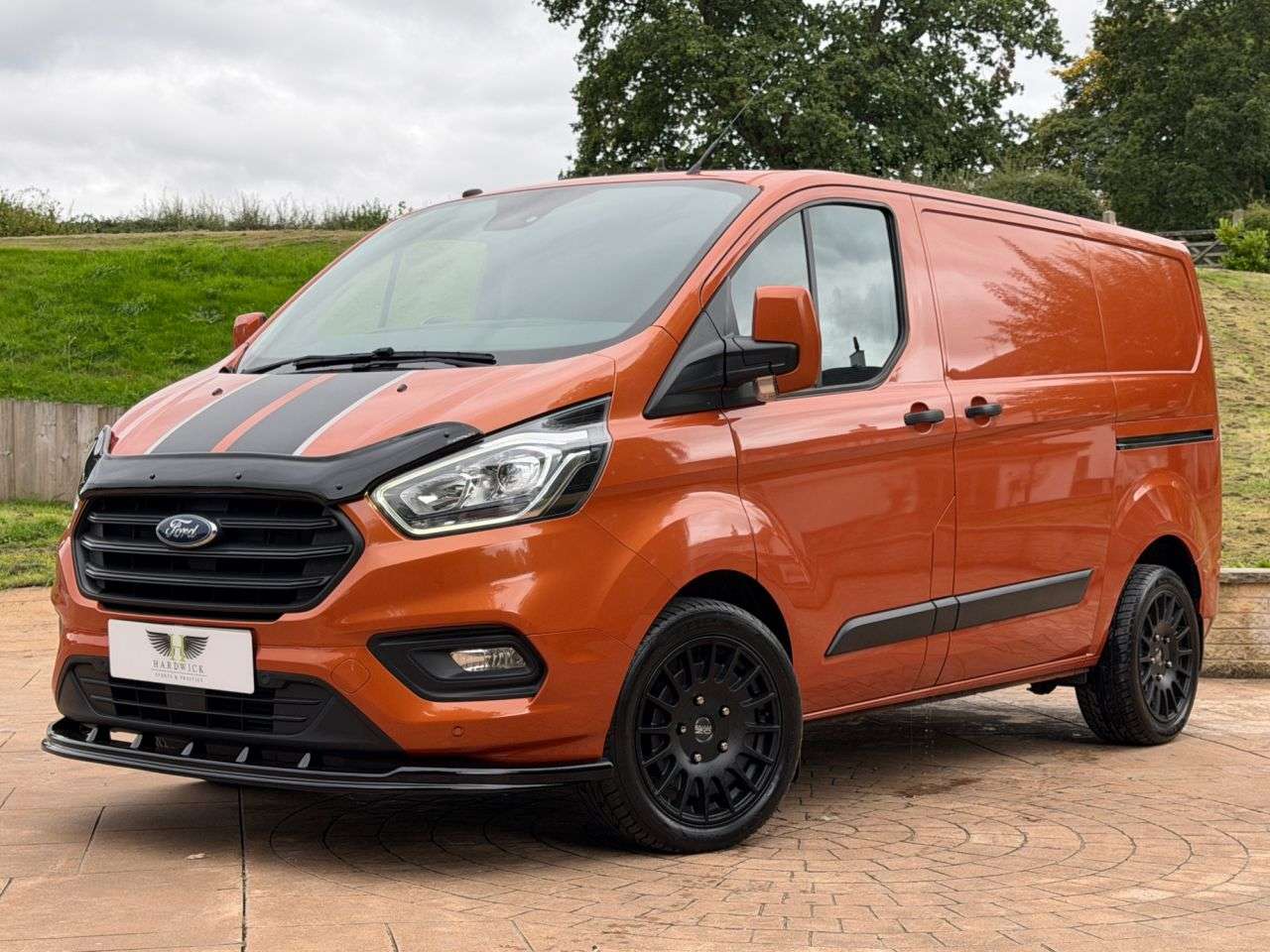 A 2018 FORD TRANSIT CUSTOM 2.0 280 EcoBlue Trend Panel Van 5dr Diesel Manual L1 H1 Euro 6 (130 ps) FUL A 2018 FORD TRANSIT CUSTOM 2.0 280 EcoBlue Trend Panel Van 5dr Diesel Manual L1 H1 Euro 6 (130 ps) FUL