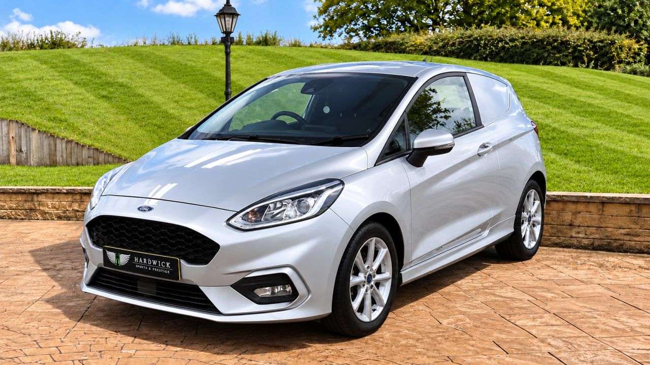 A 2019 FORD FIESTA VAN 1.5 TDCi Sport Car Derived Van 3dr Diesel Manual Euro 6 (s/s) (120 ps) 2 KE A 2019 FORD FIESTA VAN 1.5 TDCi Sport Car Derived Van 3dr Diesel Manual Euro 6 (s/s) (120 ps) 2 KE
