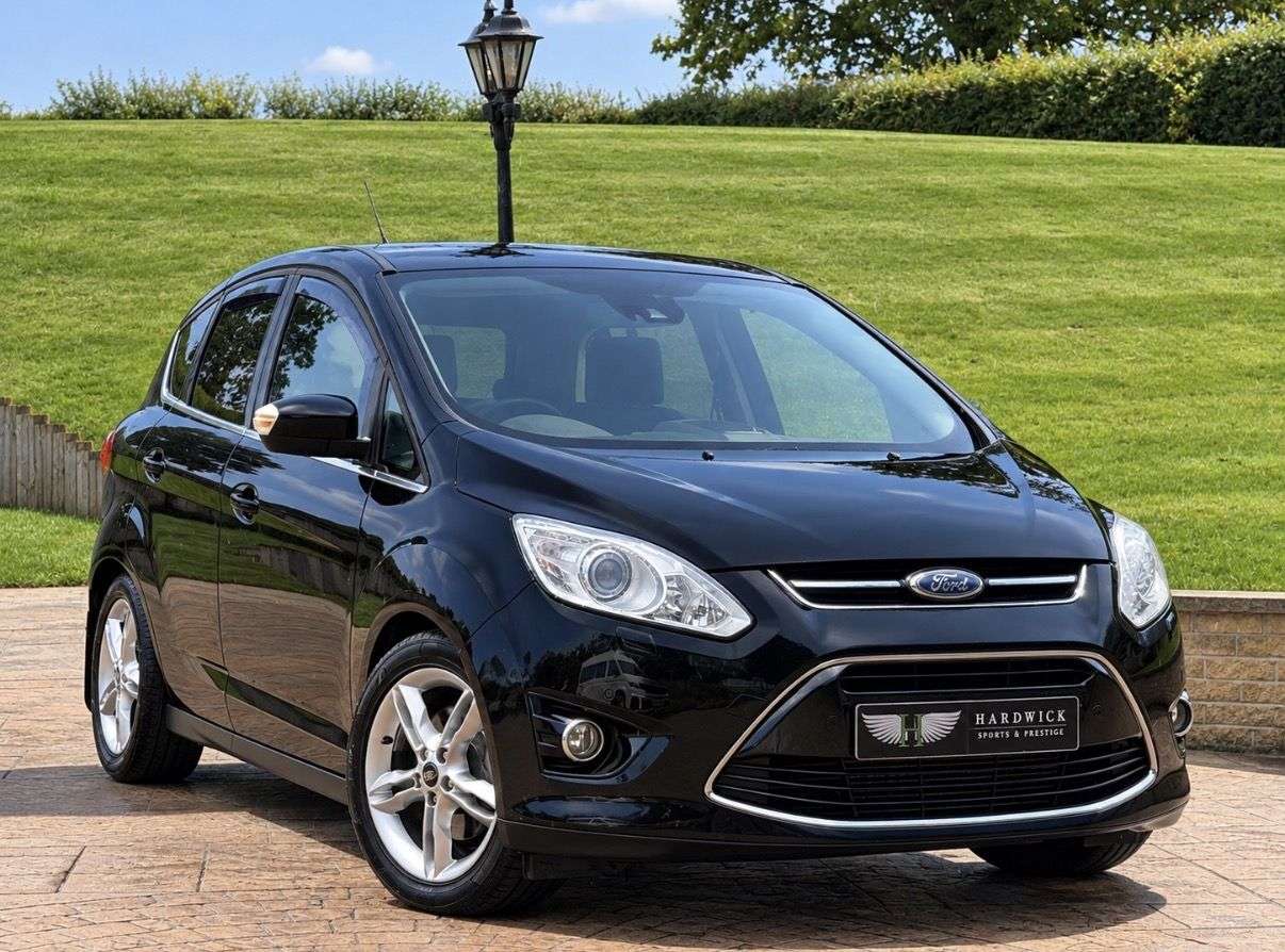 A 2014 FORD C-MAX 2.0 TDCi Titanium X MPV 5dr Diesel Powershift Euro 5 (163 ps) PAN ROOF - HE A 2014 FORD C-MAX 2.0 TDCi Titanium X MPV 5dr Diesel Powershift Euro 5 (163 ps) PAN ROOF - HE