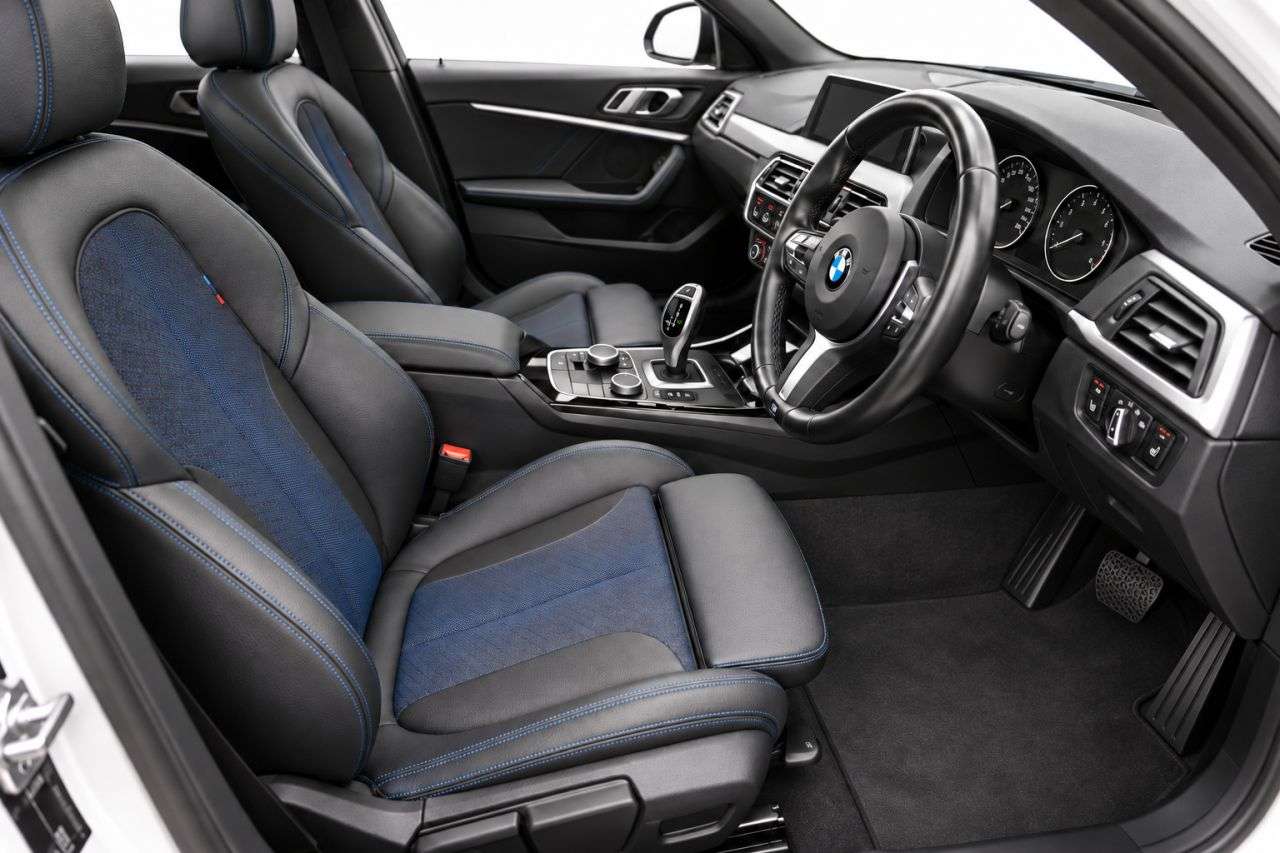 2022 BMW 1 SERIES 2022 BMW 1 SERIES
