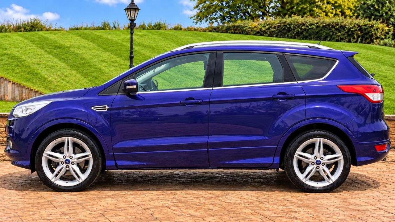 A 2014 FORD KUGA 2.0 TDCi Titanium X SUV 5dr Diesel Manual AWD Euro 5 (163 ps) 2 KEYS - BIG A 2014 FORD KUGA 2.0 TDCi Titanium X SUV 5dr Diesel Manual AWD Euro 5 (163 ps) 2 KEYS - BIG