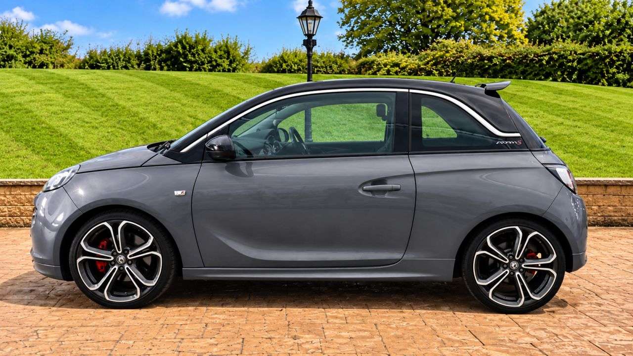 A 2015 VAUXHALL ADAM 1.4i Turbo GRAND SLAM Hatchback 3dr Petrol Manual Euro 6 (s/s) (150 ps) FSH A 2015 VAUXHALL ADAM 1.4i Turbo GRAND SLAM Hatchback 3dr Petrol Manual Euro 6 (s/s) (150 ps) FSH