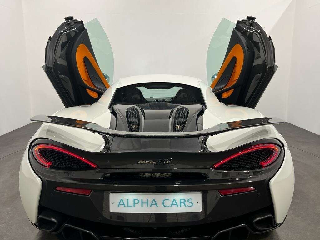 2016 MCLAREN 570S 2016 MCLAREN 570S