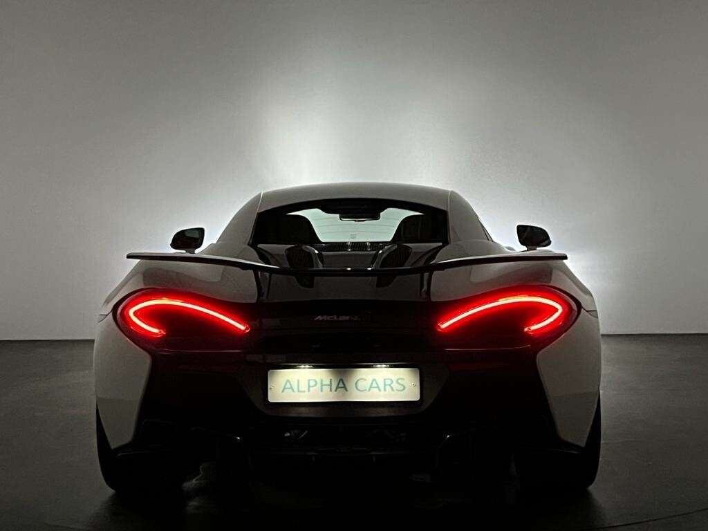 2016 MCLAREN 570S 2016 MCLAREN 570S