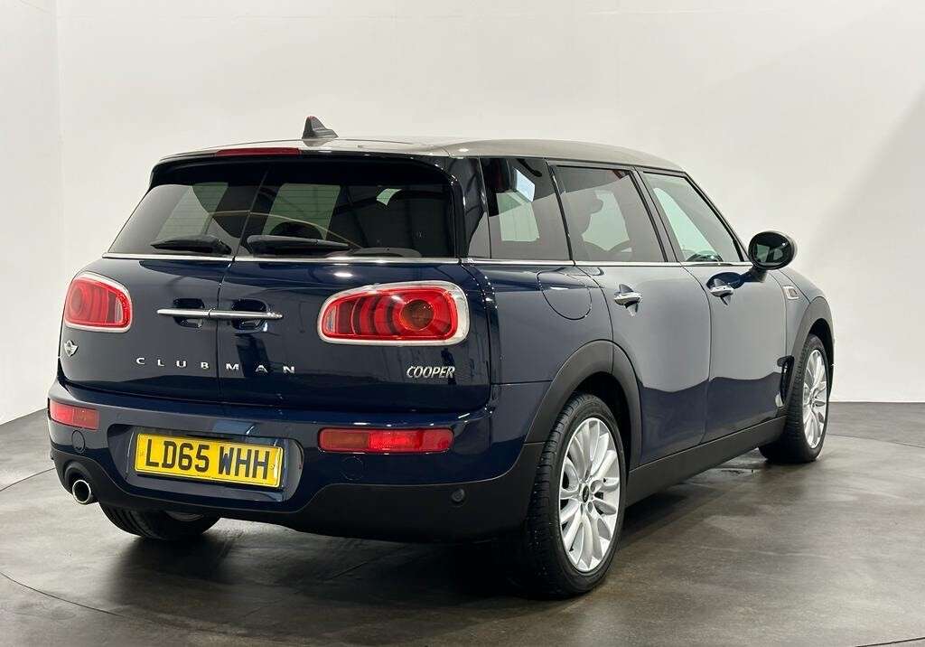A 2015 MINI CLUBMAN 1.5 COOPER 5d 134 BHP Automatic A 2015 MINI CLUBMAN 1.5 COOPER 5d 134 BHP Automatic